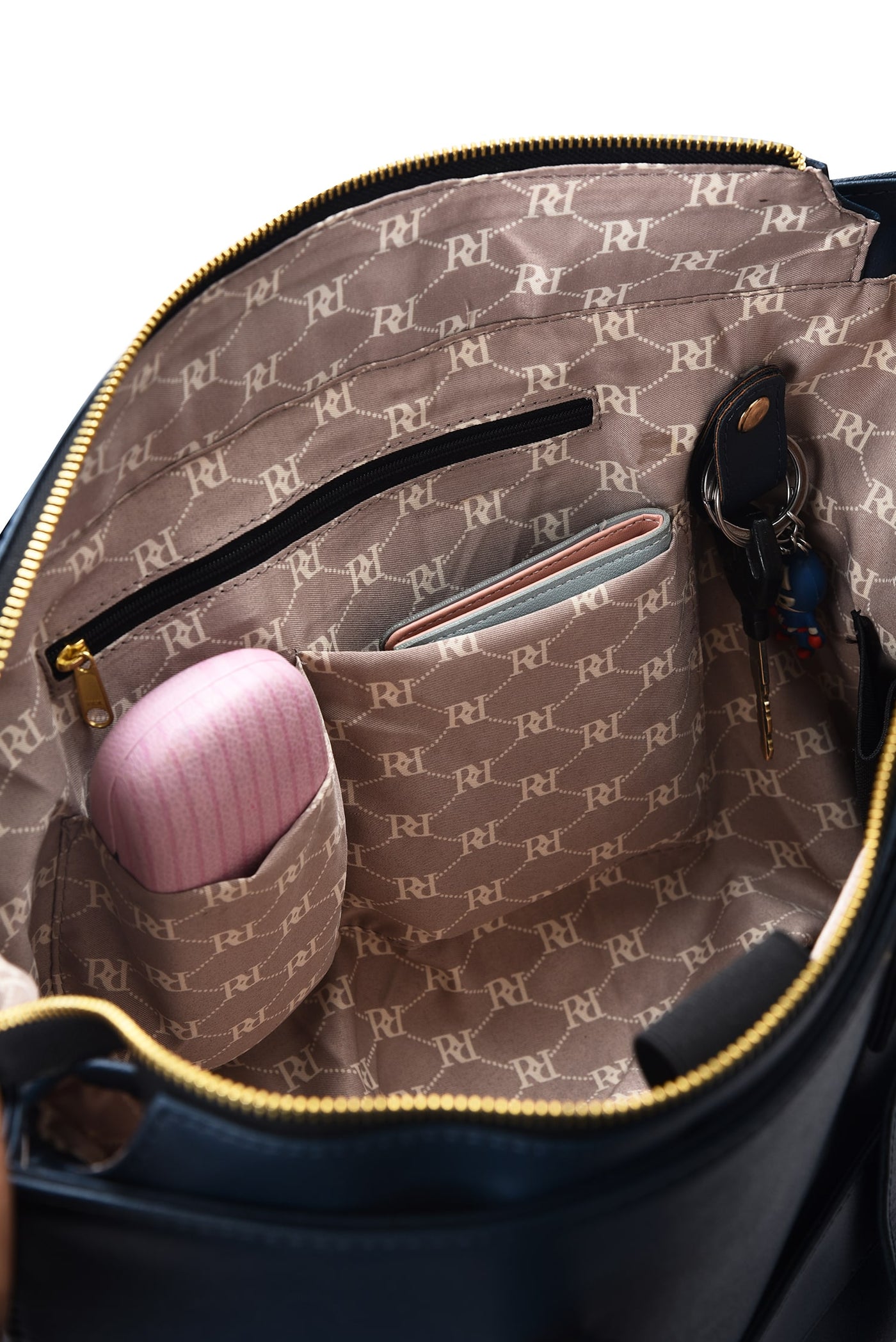 Flipkart Tommy Hilfiger Signature Backpack Tommy Vercetti Gta