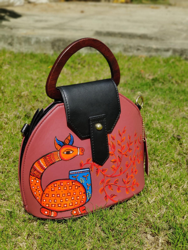Do painted purses belong here? : r/painting